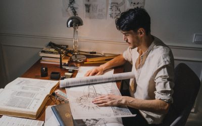 Desks for Architects vs Traders: How to Choose